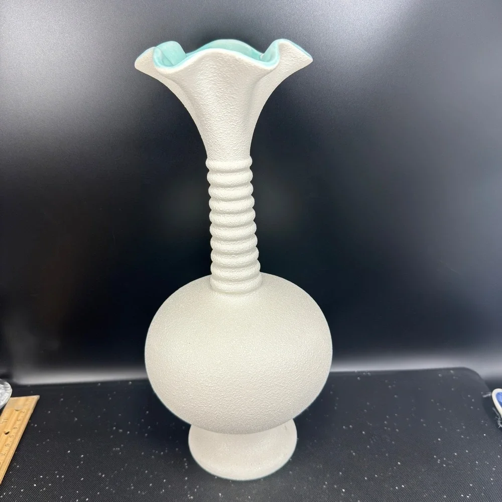 Haeger Pottery 3043 USA Vintage White Textured Turquoise Interior Ruffled Vase